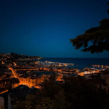 Sea-view With Private Parking! Your Choice