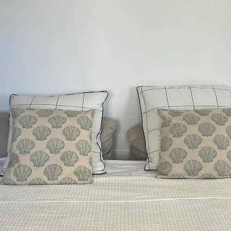 Sea-view With Private Parking! Your Choice شقة *