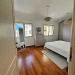 Sea-view With Private Parking! Your Choice Апартаменти Санремо