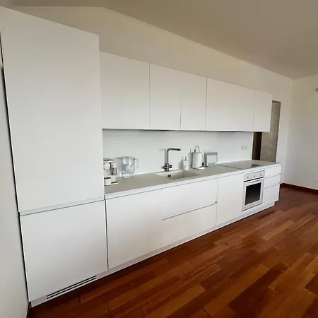 Sea-view With Private Parking! Your Choice Apartment Sanremo