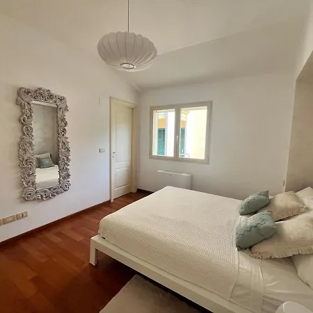 Sea-view With Private Parking! Your Choice